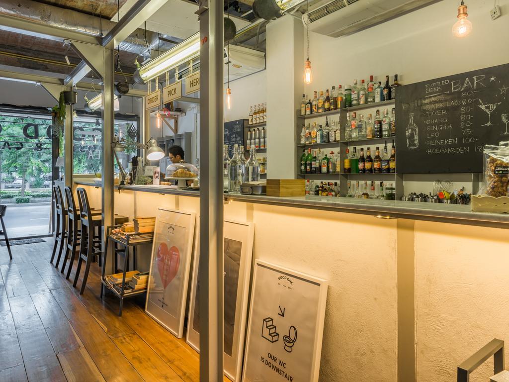 Good One Poshtel & Cafe Bar Hostel Bangkok Exterior foto