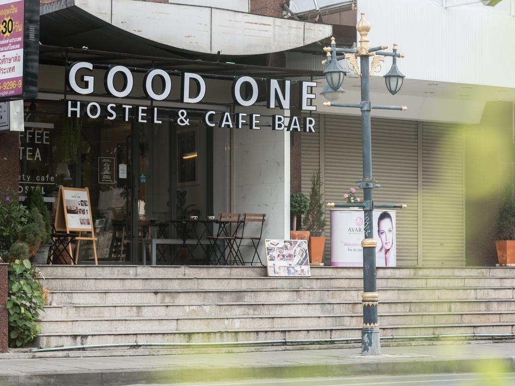 Good One Poshtel & Cafe Bar Hostel Bangkok Exterior foto