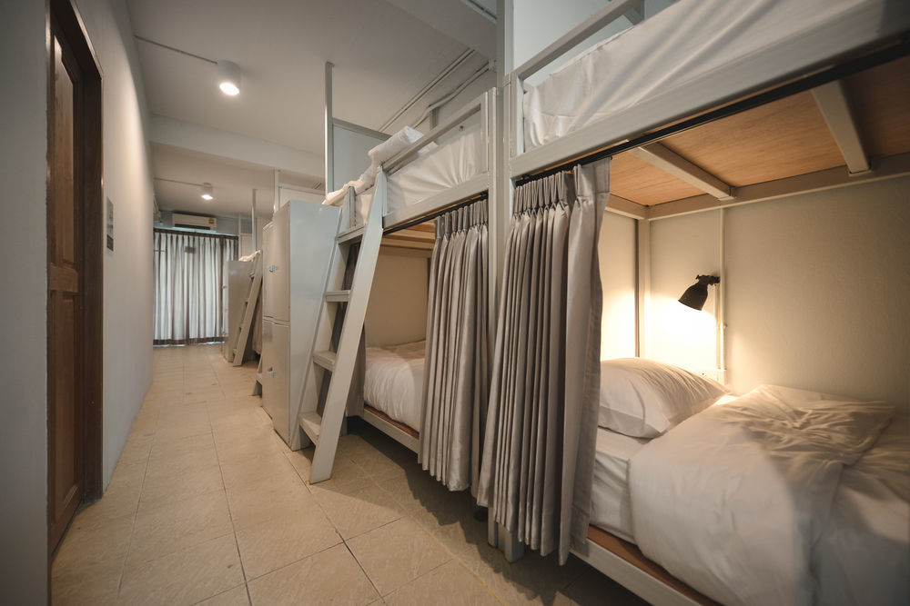 Good One Poshtel & Cafe Bar Hostel Bangkok Exterior foto